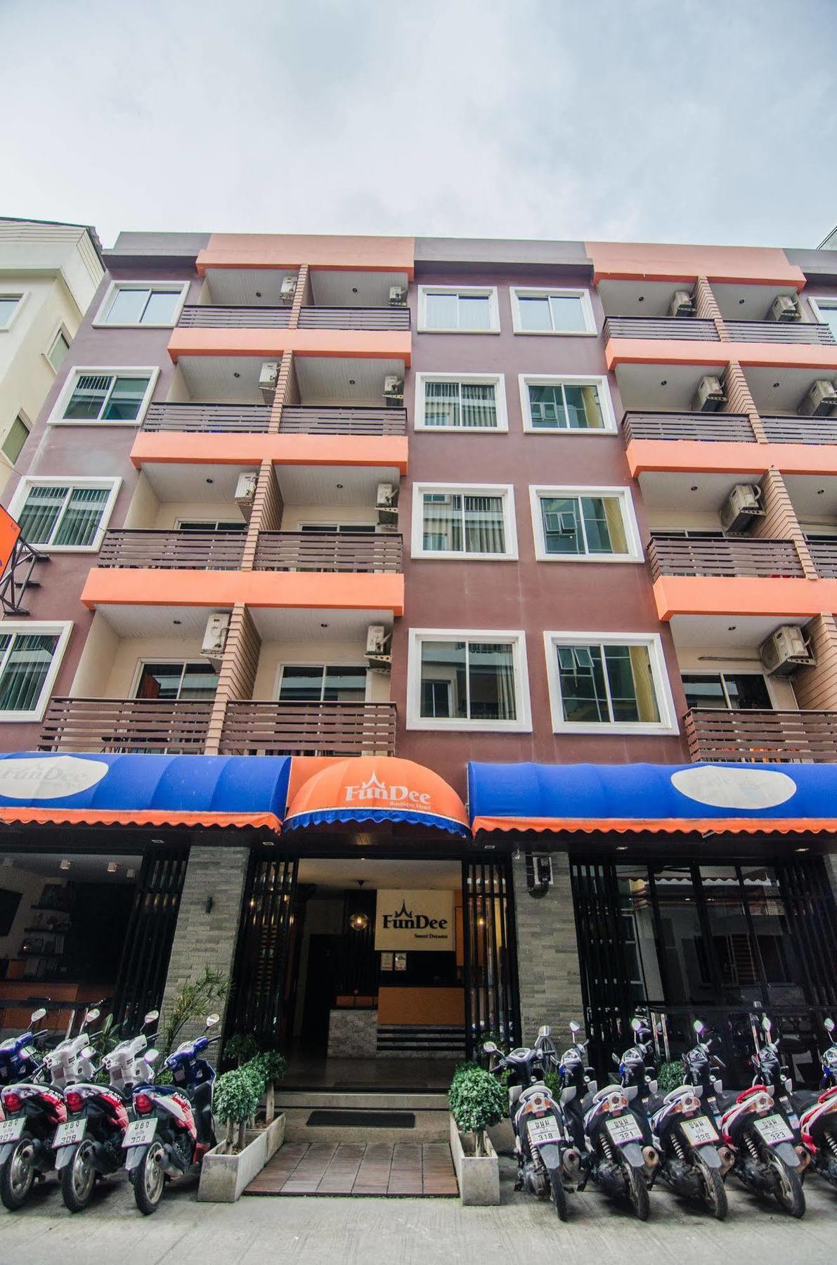 فندق فاندي البوتيكي Patong المظهر الخارجي الصورة